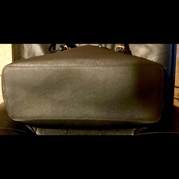 MICHAEL KORS JET SET TRAVEL TOTE - Picture 7 of 12